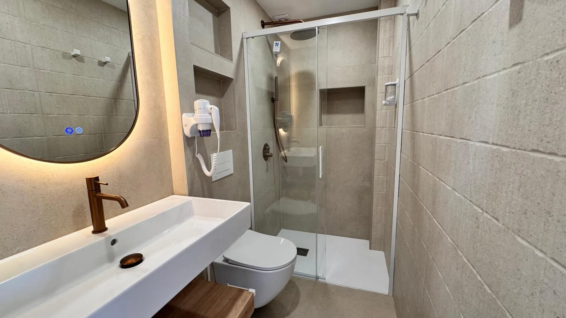 Apartamento 157-Empurialola-Apartamento Con Vistas Preciosas En Ampuriabrava