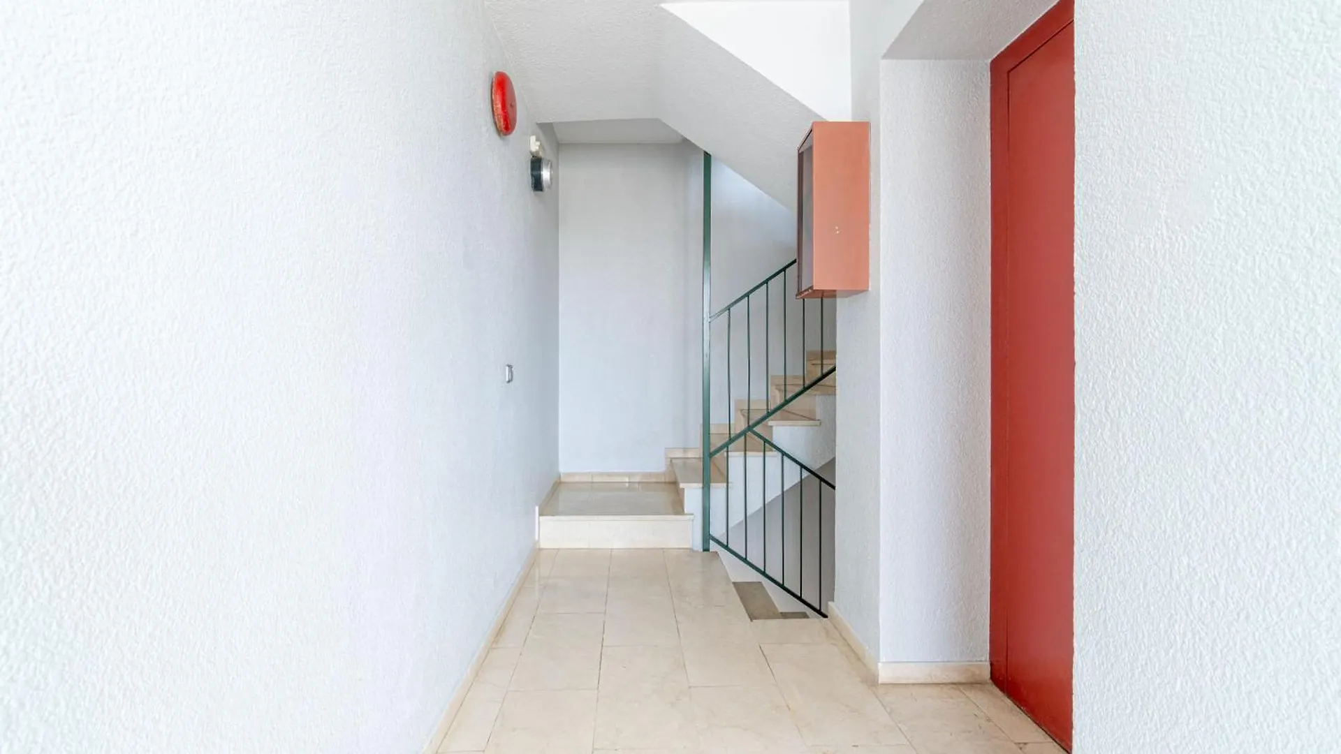 Apartment 157-Empurialola-Apartamento Con Vistas Preciosas En Empuriabrava Spain